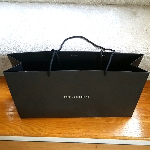 St. John  bag - Picture 2 of 2